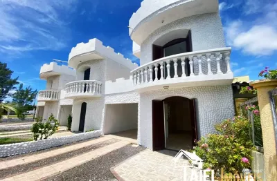 Excelente Sobrado Castelinho no Centro da Praia de Cidreira/RS