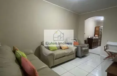 Casa com 3 quartos à venda na Rua Alceu Figueira, Nova Macaé, Macaé