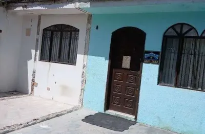 Casa com 2 quartos à venda no Cajuru, Curitiba 