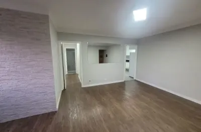 Belo apartamento  de 85 m²,com 03 quartos, 02 wc, 01 vg, rua emilio mallet!