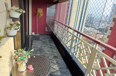 Belo apartamento de 125m² com 03 quartos,sendo 01 suíte,03 vgs,rua cantagalo!