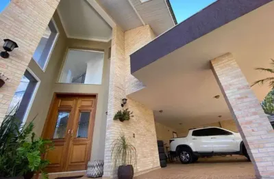 Casa com 4 quartos para alugar no Jardim Theodora, Itu 