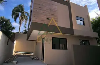 Casa com 3 quartos à venda no Bairro Alto, Curitiba 