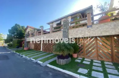 Casa em condomínio fechado com 5 quartos para alugar na Rua Marieta Alves, 389, Itaigara, Salvador