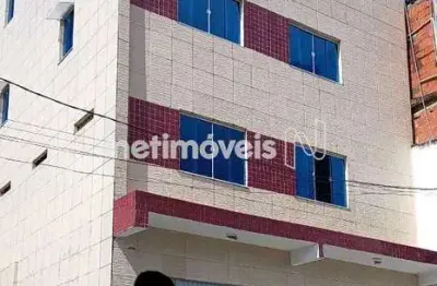 Prédio com 6 salas à venda na Rua Direta do Horizonte, São Rafael, Salvador