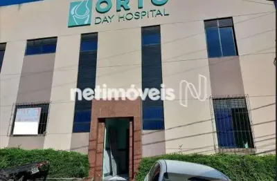 Ponto comercial com 13 salas para alugar na Rua General Sinésio de Farias, 8, Daniel Lisboa, Salvador
