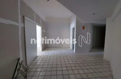 Ponto comercial com 3 salas para alugar na Rua Rodrigues Dórea, 63, Armação, Salvador