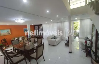 Casa em condomínio fechado com 3 quartos à venda em Itapuã, Salvador 