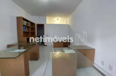 Sala comercial com 1 sala para alugar na Avenida Tancredo Neves, 1222, Caminho das Árvores, Salvador