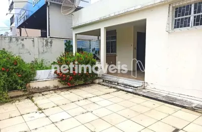 Casa comercial com 1 sala à venda na Avenida Paulo VI, 1747, Pituba, Salvador