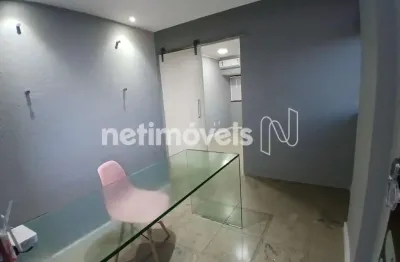Sala comercial para alugar na Rua Pernambuco, 153, Pituba, Salvador