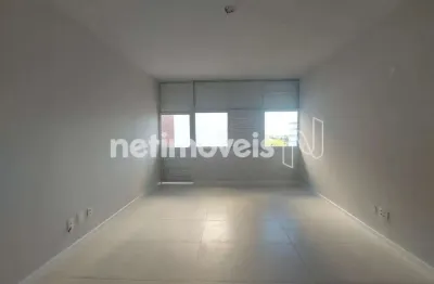 Apartamento com 3 quartos para alugar na Avenida Euclydes da Cunha, 109, Graça, Salvador