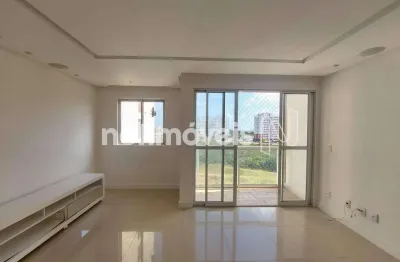 Apartamento com 2 quartos para alugar na Rua Pasquale Gatto, 394, Piatã, Salvador
