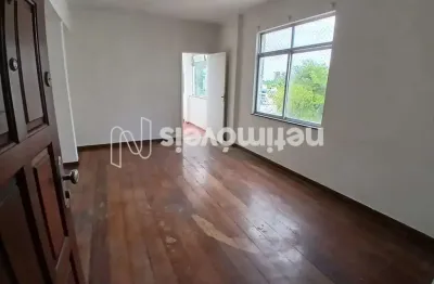 Apartamento com 2 quartos para alugar na Rua Archibaldo Baleeiro, 180, Rio Vermelho, Salvador