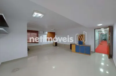 Sala comercial com 1 sala para alugar na Rua Fernando Menezes de Góes, 397, Pituba, Salvador