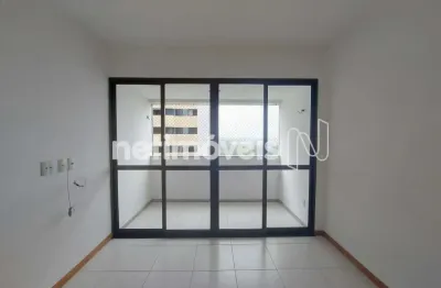 Apartamento com 3 quartos para alugar na Rua Rodolpho Coelho Cavalcante, 367, Stiep, Salvador