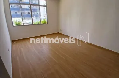 Apartamento com 2 quartos para alugar na Rua do Timbó, Caminho das Árvores, Salvador