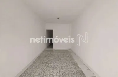 Ponto comercial com 1 sala para alugar na Rua Hélio Machado, 6, Boca do Rio, Salvador