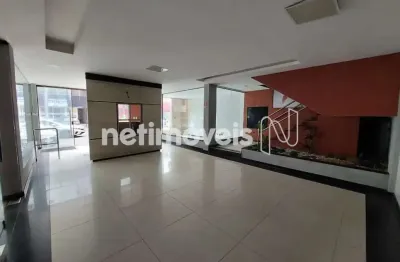 Ponto comercial com 3 salas para alugar na Pituba, Salvador 