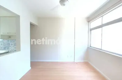 Apartamento com 2 quartos para alugar na Rua Marquês de Caravelas, 171, Barra, Salvador