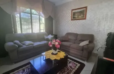 Casa com 3 quartos à venda no Jardim Marica, Mogi das Cruzes 