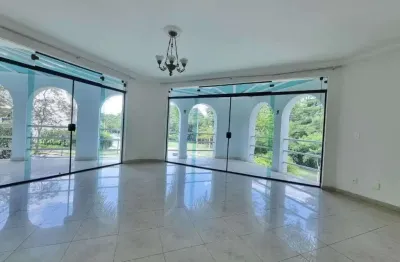 Casa com 4 quartos à venda na Vila Oliveira, Mogi das Cruzes 