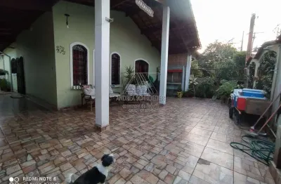 Casa com 2 quartos à venda na Rua Maringá, 275, Vilamar, Praia Grande