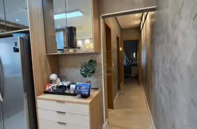 Apartamento de alto padrão, totalmente mobiliado e equipado, no Canto do Forte – Praia Grande. Imóvel impecável, moderno e pronto para morar.