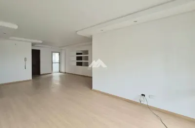 Apartamento ao lado do museu do olho á venda com 2 quartos suíte 2 vagas e 2 sacadas