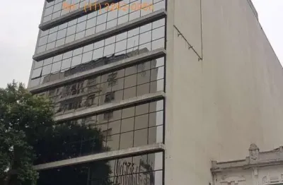 Excelente prédio p/ retrofit  - area construída de 6200m² - átrea do terreno: 699m²;