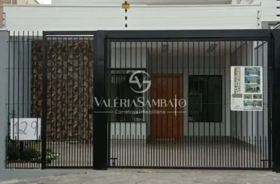 Casa com 3 quartos à venda na Rua Pioneiro Domingos Errerias Ernandes, Jardim Fregadolli, Maringá