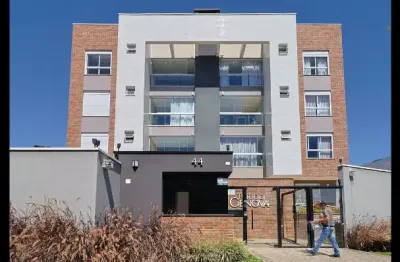 Último andar | face norte | 2 vagas | 2 quartos (1 suíte) | semi-mobiliado | água verde |