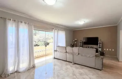 Casa com 3 quartos à venda na Rua Antônio Arrojo Peres, 462, Parque Três Meninos, Sorocaba