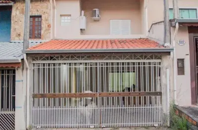 Casa com 4 quartos à venda na Rua Maria Carmen Rodrigues Saker, 90, Jardim do Paço, Sorocaba