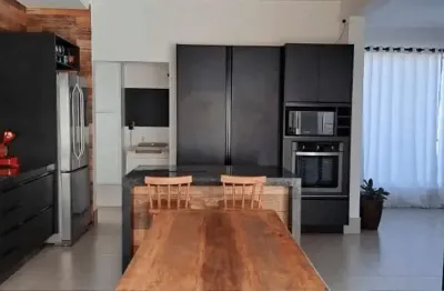 Casa em condomínio fechado com 3 quartos à venda na Rua Coronel Nogueira Padilha, 2112, Vila Hortência, Sorocaba