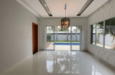 Casa com 4 quartos à venda na Rua Júlio Cassola, Alphaville Nova Esplanada, Votorantim