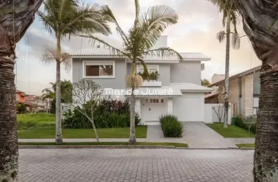 Casa com 5 quartos à venda em jurerê internacional, florianópolis  por r$ 5.500.000
