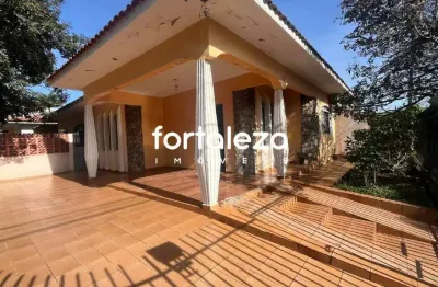 Casa à venda com 3 quartos sendo 1 suíte jardim américa maringá/pr