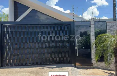 Casa à venda na Rua Pioneiro Altamiro Ferreira dos Santos, Jardim Petrópolis, Maringá