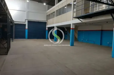 Galpão para locação próximo à max teixeira – 486m², duas docas, pé-direito de 8m, mezanino, habite-se e avcb