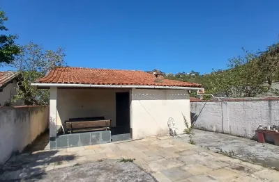 Casa com ótima vista para: lagoa, dunas e praia do peró.