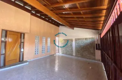 Casa à venda no bairro conjunto habitacional heitor villa lobos - araras/sp