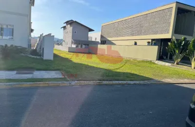 Terreno à venda na Rua José Francisco Bernardes, Centro, Camboriú
