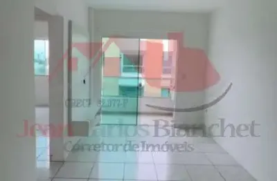 Apartamento semi mobiliado no bairro são francsico de assis em camboriú