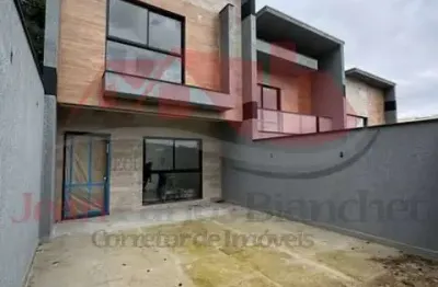 Sobrados com excelente localização no centro de camboriú
