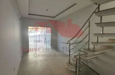 Amplo sobrado com 04 dormitórios no bairro areias em camboriú