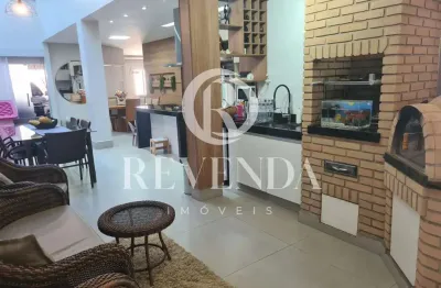 Casa com 4 quartos à venda no Jardim América I, Uberlândia 