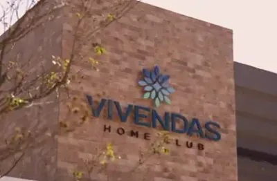 Imperdível apartamento de 3 quartos com suíte e vaga coberta no vivendas home club - areias!