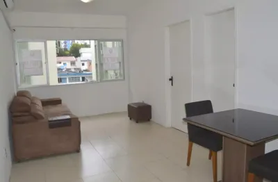 Apartamento com 1 dormitório no bairro campinas - são josé/sc.