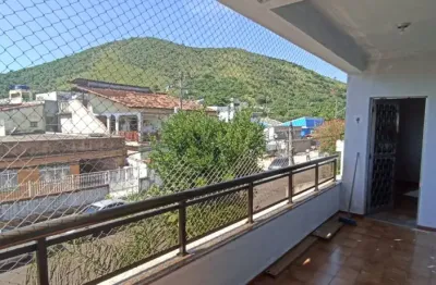 Casa ampla (sobreposta) 3 quartos 120m2 próximo à aeronáutica